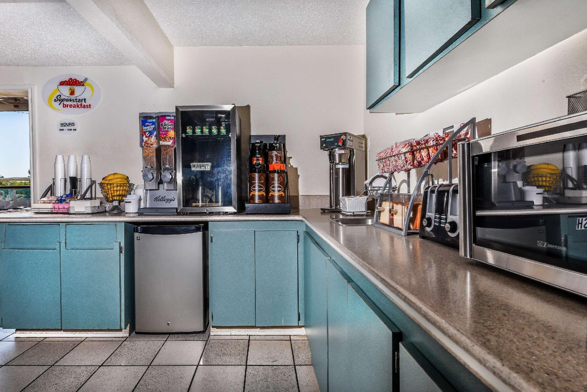 Hotel Super 8 By Wyndham Abilene North Zewnętrze zdjęcie