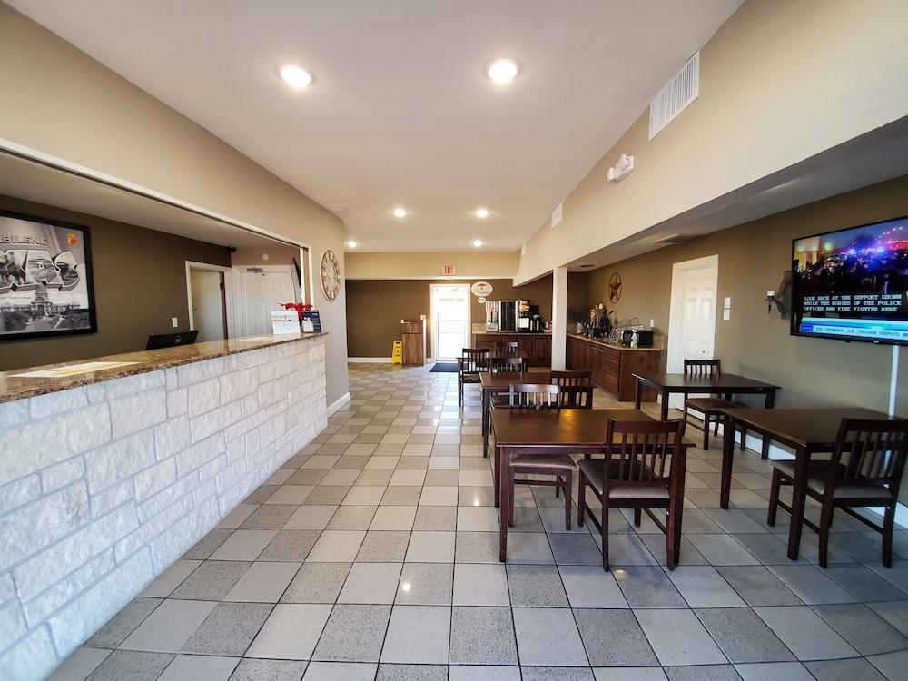 Hotel Super 8 By Wyndham Abilene North Zewnętrze zdjęcie